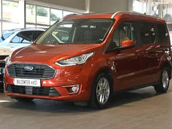 Röd Begagnad 2020 Ford Tourneo Minibuss | 249 000 kr (Lite dyr)