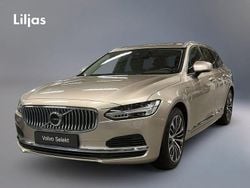 Grå Begagnad 2024 Volvo V90 Core Kombi | 439 000 kr (Marknadspris)