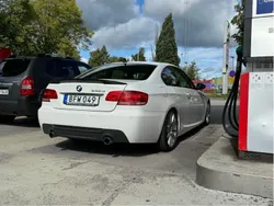 Vit Begagnad 2008 BMW 335 Comfort Edition Sportkupé | 150 000 kr (Lite dyr)