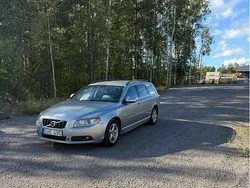 Silver Begagnad 2010 Volvo V70 Momentum Kombi | 65 000 kr (Bra pris)