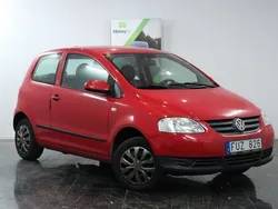 Röd Begagnad 2007 VW Fox Halvkombi | 22 900 kr