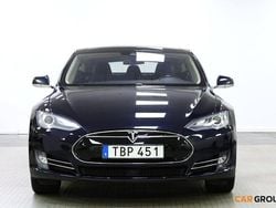Blå Begagnad 2015 Tesla Model S Halvkombi | 209 900 kr (Marknadspris)