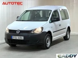 Vit Begagnad 2015 VW Caddy Minibuss | 99 500 kr