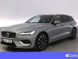 Grå Begagnad 2024 Volvo V60 Core Kombi | 458 900 kr (Marknadspris)