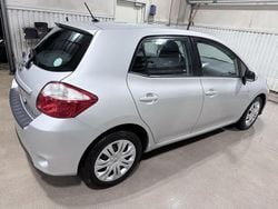 Silver Begagnad 2010 Toyota Auris Plus Halvkombi | 79 000 kr (Marknadspris)