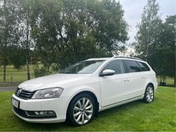 Vit Begagnad 2012 VW Passat Kombi | 42 000 kr (Marknadspris)