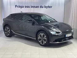 Grå Begagnad 2022 Kia EV6 3 SUV | 429 000 kr (Marknadspris)