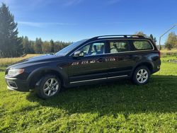 Svart Begagnad 2012 Volvo XC70 Momentum SUV | 130 000 kr (Marknadspris)