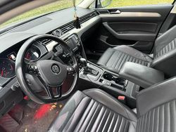 Silver Begagnad 2017 VW Passat GT Kombi | 185 000 kr (Marknadspris)