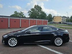 Svart Begagnad 2020 Tesla Model S Halvkombi | 319 000 kr (Bra pris)
