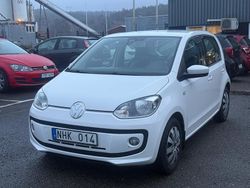 Vit Begagnad 2014 VW up! high up! Halvkombi | 44 990 kr