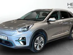 Grå (grey) Begagnad 2022 Kia e-Niro Advance SUV | 264 900 kr (Marknadspris)