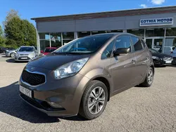 Grön Begagnad 2015 Kia Venga Comfort Halvkombi | 92 900 kr (Marknadspris)