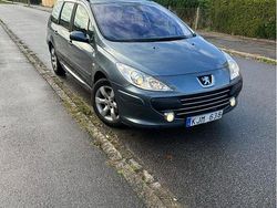 Grå Begagnad 2007 Peugeot 307 Kombi | 19 900 kr (Marknadspris)