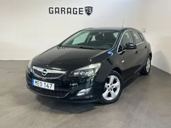 Svart Begagnad 2012 Opel Astra Enjoy Halvkombi | 56 900 kr (Marknadspris)