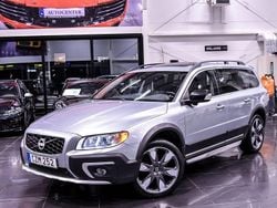 Silver Begagnad 2014 Volvo XC70 Summum SUV | 219 900 kr (Dyr)