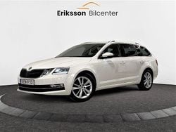 Vit Begagnad 2020 Skoda Octavia G-TEC Kombi | 99 900 kr (Marknadspris)
