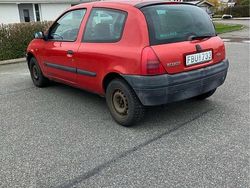 Begagnad 1999 Renault Clio II | 16 000 kr