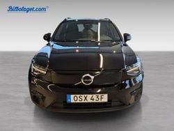 Svart Begagnad 2023 Volvo XC40 Core SUV | 329 500 kr