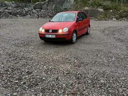 Röd Begagnad 2003 VW Polo Basis Halvkombi | 20 000 kr (Marknadspris)