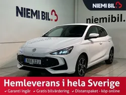 Vit Ny 2024 MG MG3 Luxury Halvkombi | 269 900 kr (Marknadspris)