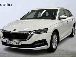 Vit Begagnad 2023 Skoda Octavia Kombi | 255 100 kr (Lite dyr)