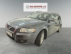 Grå Begagnad 2010 Volvo V50 Momentum Kombi | 59 900 kr (Marknadspris)