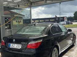 Svart Begagnad 2008 BMW 520 Sedan | 75 000 kr (Marknadspris)