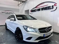 Vit Begagnad 2015 Mercedes CLA200 Shooting Brake Kombi | 169 900 kr (Marknadspris)