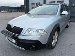 Silver Begagnad 2008 Skoda Octavia Scout Kombi | 39 900 kr (Marknadspris)
