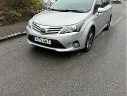 Silver Begagnad 2014 Toyota Avensis Edition Kombi | 92 000 kr (Marknadspris)