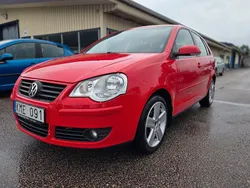 Röd Begagnad 2008 VW Polo Comfortline Halvkombi | 39 900 kr (Marknadspris)