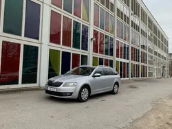 Silver Begagnad 2014 Skoda Octavia Elegance Kombi | 124 900 kr (Lite dyr)