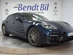 Blå Begagnad 2022 Porsche Panamera 4 Platinum Edition Sedan | 929 500 kr (Superpris)