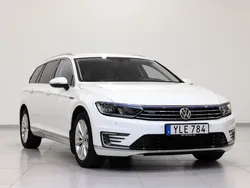 Vit Begagnad 2017 VW Passat GTE Kombi | 219 900 kr (Marknadspris)