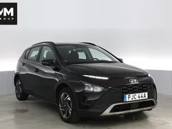 Svart Begagnad 2021 Hyundai Bayon Essential SUV | 189 900 kr (Marknadspris)