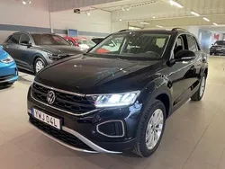 Begagnad 2025 VW T-Roc Life SUV | 349 900 kr