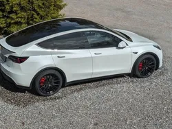 Vit Begagnad 2022 Tesla Model Y Performance SUV | 399 999 kr (Superpris)