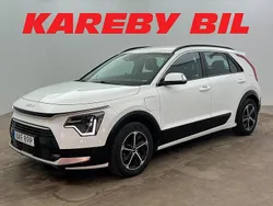 Vit Begagnad 2023 Kia Niro SUV | 244 900 kr (Bra pris)