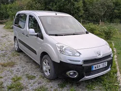 Begagnad 2013 Peugeot Partner Tepee Minibuss | 65 000 kr