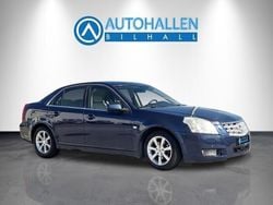Mörkblå (blå) Begagnad 2006 Cadillac BLS Sedan | 54 900 kr
