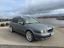 Mörkgrå (delfin grå) Begagnad 2004 Jaguar X-type Kombi | 44 900 kr