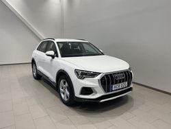 Vit (arkonavit) Begagnad 2023 Audi Q3 Proline SUV | 349 000 kr (Marknadspris)