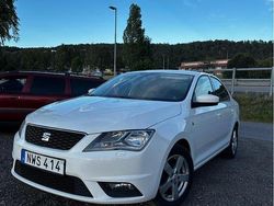 Vit Begagnad 2015 Seat Toledo Halvkombi | 59 999 kr