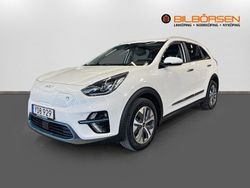 Vit Begagnad 2022 Kia e-Niro Advance SUV | 289 900 kr (Lite dyr)
