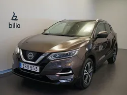 Brun Begagnad 2017 Nissan Qashqai Tekna SUV | 179 500 kr (Marknadspris)