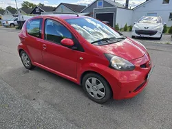 Röd Begagnad 2009 Toyota Aygo Halvkombi | 32 900 kr (Marknadspris)