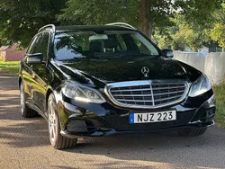 Svart Begagnad 2013 Mercedes 300 Kombi | 165 000 kr