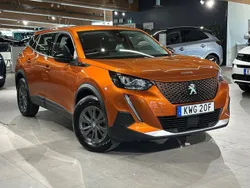 Orange Begagnad 2021 Peugeot e-2008 Active SUV | 194 900 kr (Marknadspris)