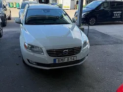 Vit Begagnad 2014 Volvo V70 Momentum Kombi | 100 000 kr (Marknadspris)